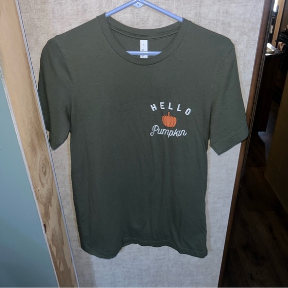Bella Canvas Tops - Hello Pumpkin Tee Green NWOT